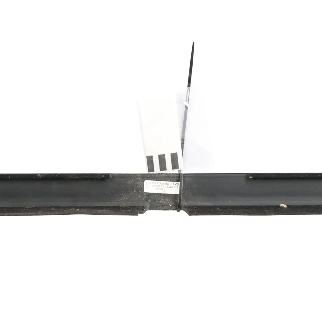 Volkswagen Passat CC B6 Rear Door Window Seal Outer Gasket Left N/S - SKU 3C8839475D - Part number 3C8839475D