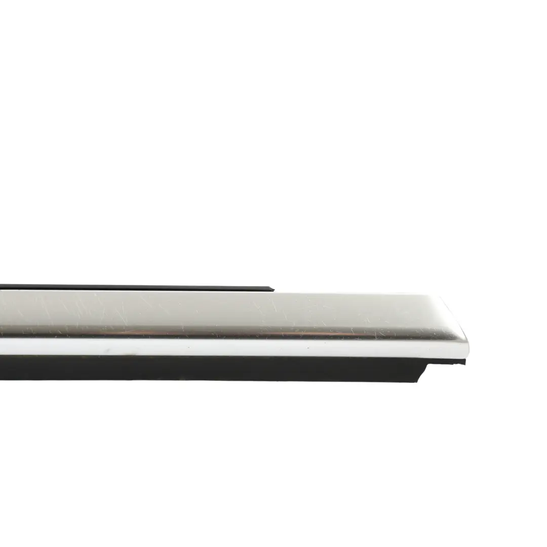 Door Window Seal Outer Gasket Right O/S to Volkswagen Passat CC B6 Rear with Part number 3C8839476D Volkswagen Passat CC B6 Rear Door Window Seal Outer Gasket Right O/S - SKU 3C8839476D - Part number 3C8839476D