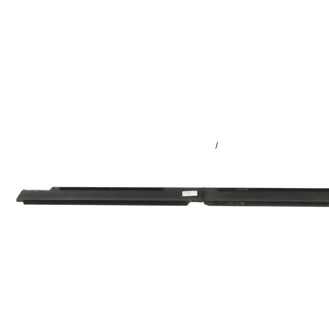 Volkswagen Passat CC B6 Rear Door Window Seal Outer Gasket Right O/S - SKU 3C8839476D - Part number 3C8839476D