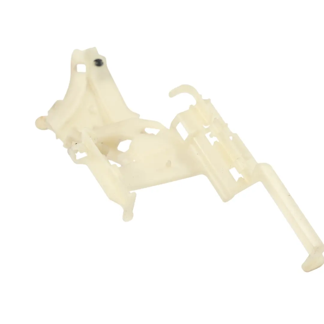 Volkswagen Passat CC Support Fixation Serrure Porte Arrière Gauche - SKU 3C8839767B - Numéro de pièce 3C8839767B