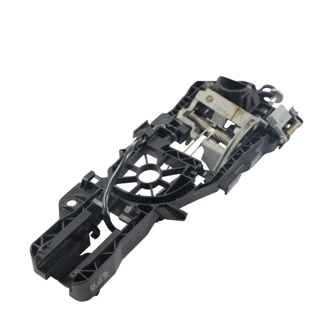 Volkswagen Passat CC Support Poignée Porte Arrière Gauche - SKU 3C8839885 - Numéro de pièce 3C8839885