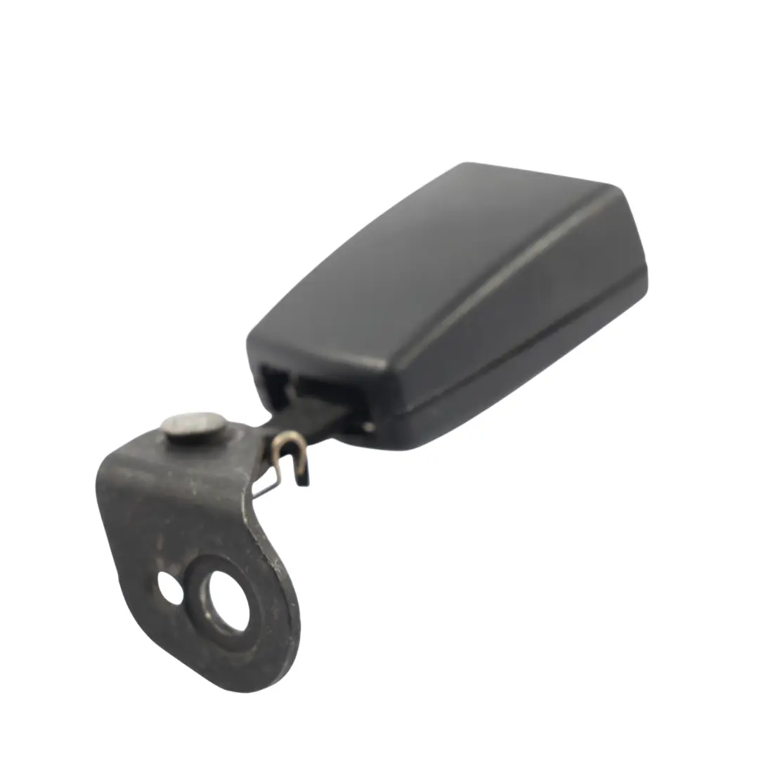 Volkswagen Passat CC Boucle Ceinture Sécurité Arrière Droite - SKU 3C8857740A - Numéro de pièce 3C8857740A