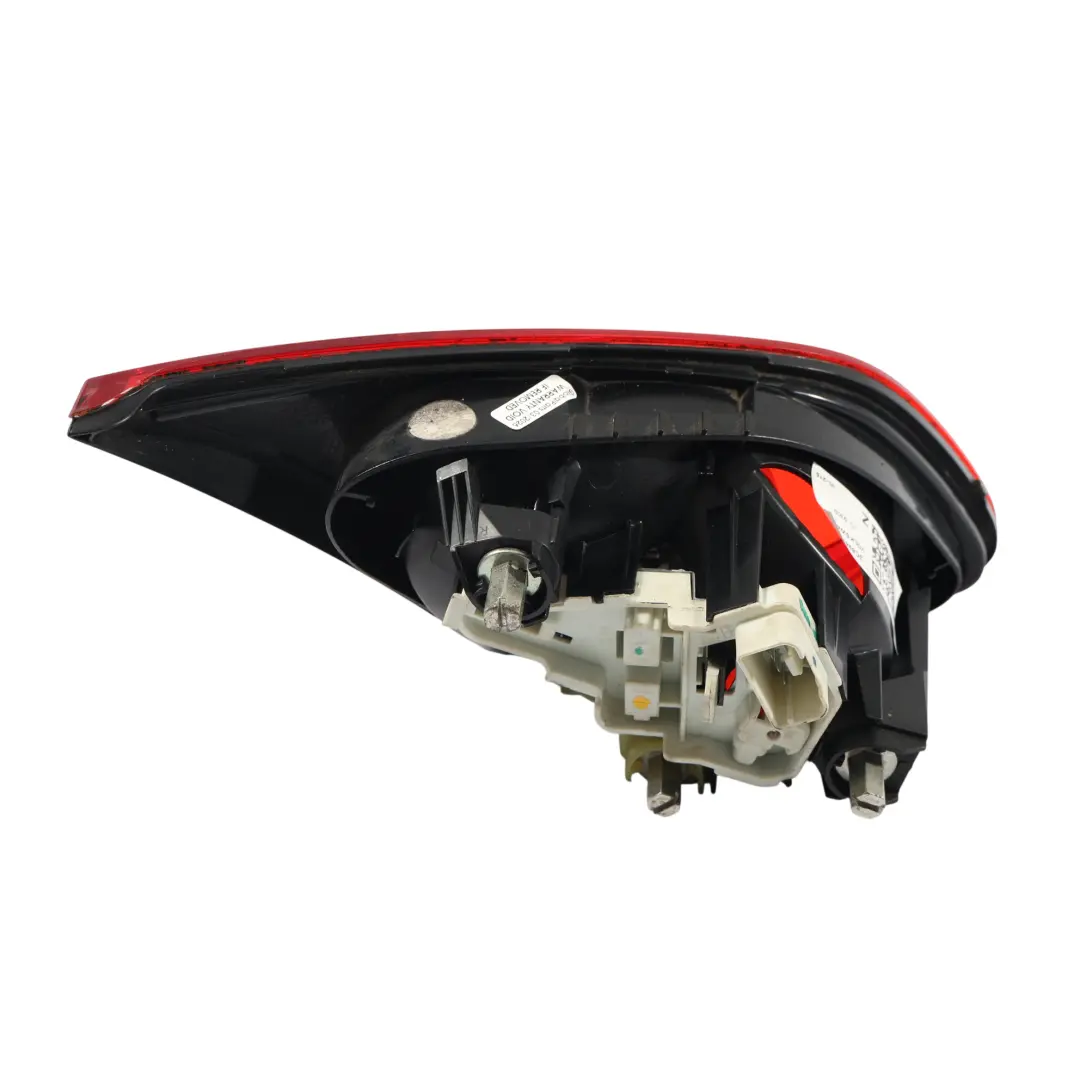 Luz Trasera Maletero Interior Derecha para Volkswagen Passat CC con número de pieza 3C8945094D Volkswagen Passat CC Luz Trasera Maletero Interior Derecha - SKU 3C8945094D - Número de pieza 3C8945094D