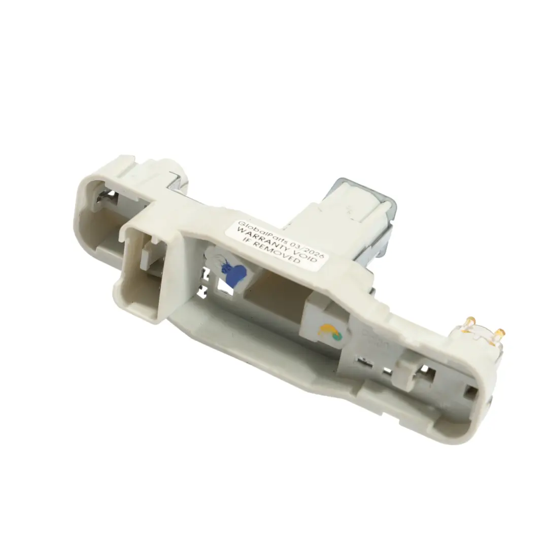 Oprawa Żarówek Lampy Tylnej Zewnętrzna do Volkswagen Passat CC o numerze 3C8945257 Volkswagen Passat CC Oprawa Żarówek Lampy Tylnej Zewnętrzna - SKU 3C8945257 - Numer Części 3C8945257