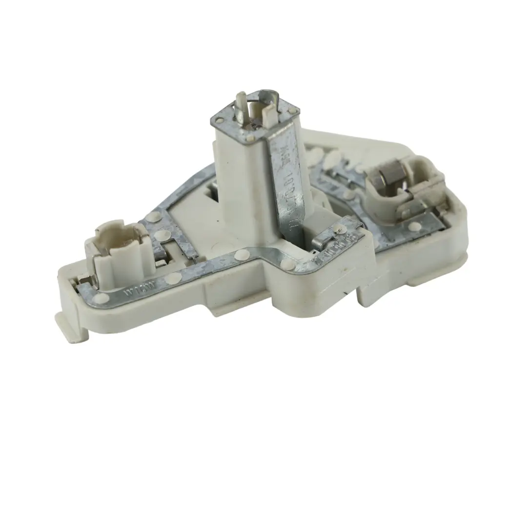 Volkswagen Passat CC Osłona Zaślepka Lampy Tylnej Lewy Tył - SKU 3C8945257A - Numer Części 3C8945257A