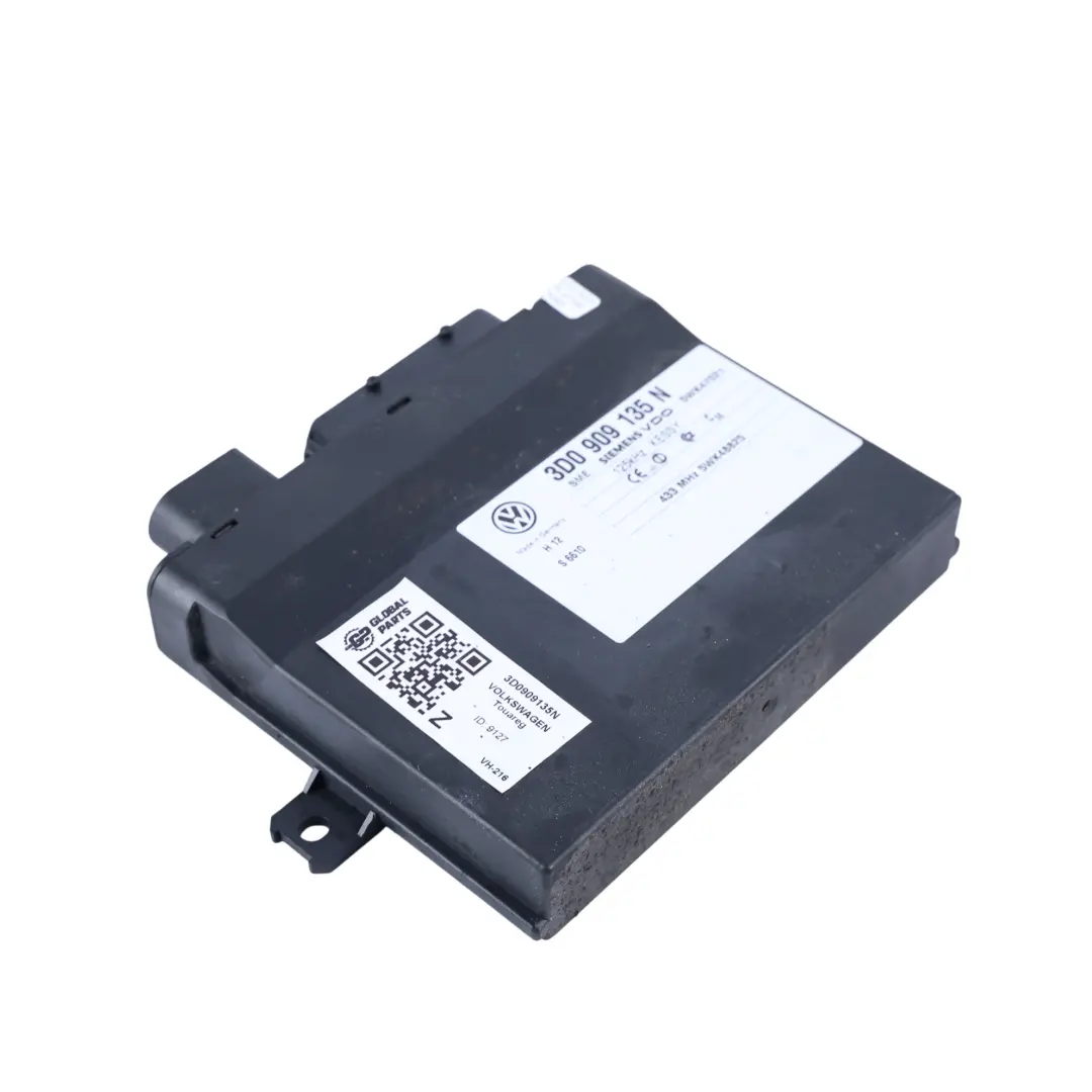 Volkswagen Touareg 7L Keyless Entry Module Control Unit ECU - SKU 3D0909135N - Part number 3D0909135N