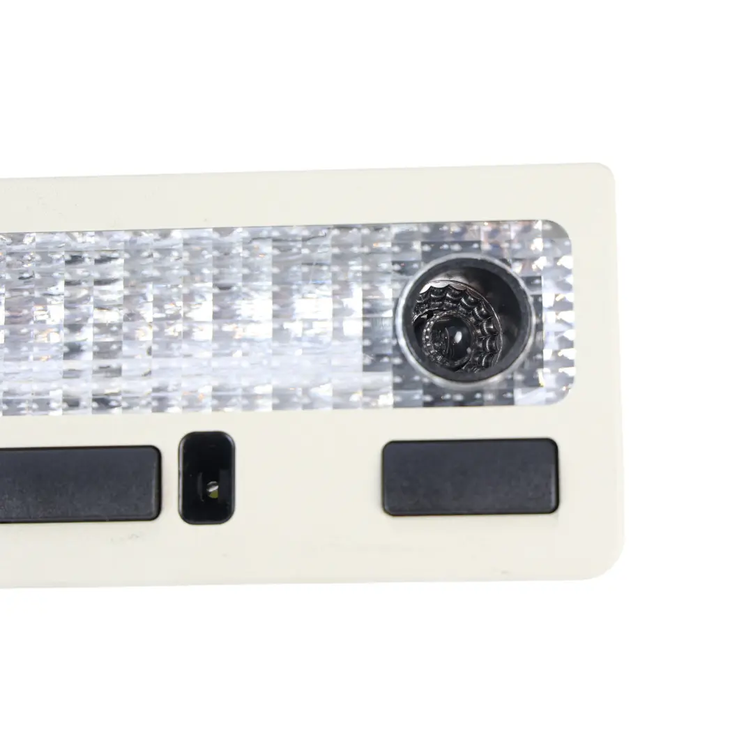 Panneau Plafonnier Intérieur pour Land Rover Range Rover L322 à propos du numéro de pièce 3H42-13C742-AA Land Rover Range Rover L322 Panneau Plafonnier Intérieur - SKU 3H42-13C742-AA - Numéro de pièce 3H42-13C742-AA