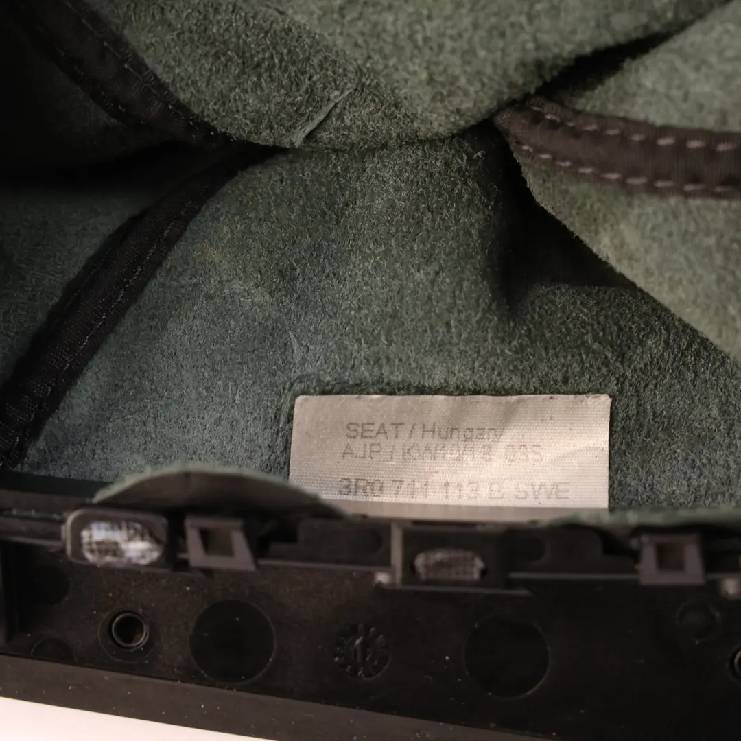 3R Schalthebel Wählhebelknopf Schaltgetriebe für Seat Exeo mit Teilenummer 3R0711113B Seat Exeo 3R Schalthebel Wählhebelknopf Schaltgetriebe - SKU 3R0711113B - Teilenummer 3R0711113B