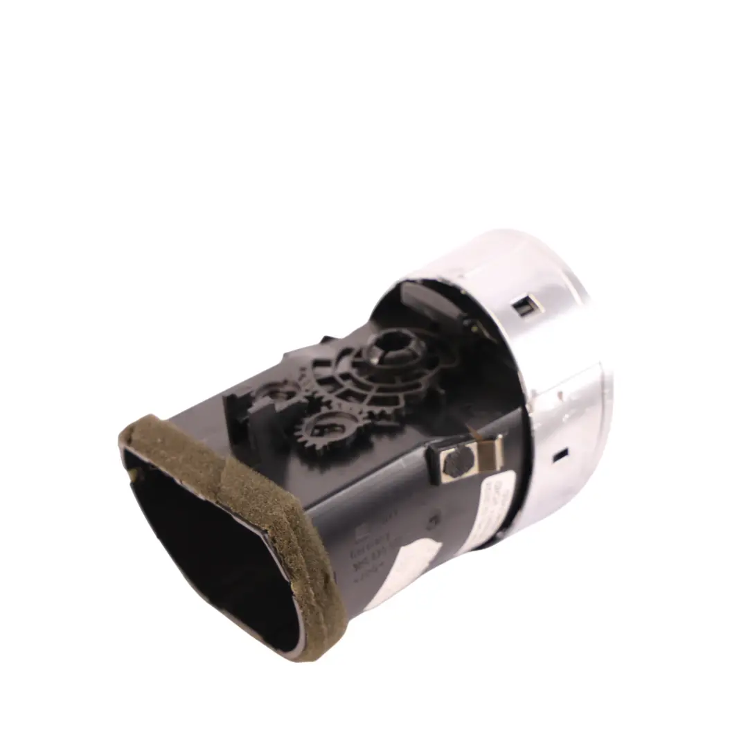 3R Dashboard Grille Air Vent Grille Nozzle Front Left N/S to Seat Exeo with Part number 3R0820901 Seat Exeo 3R Dashboard Grille Air Vent Grille Nozzle Front Left N/S - SKU 3R0820901 - Part number 3R0820901