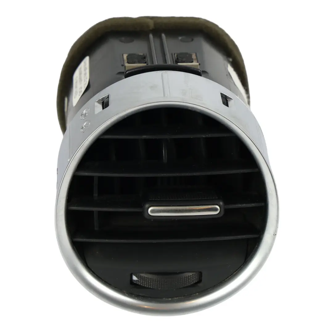 3R Armaturenbrett Mitte Air Vent Front Dash Düse Kühlergrill für Seat Exeo mit Teilenummer 3R0820951 Seat Exeo 3R Armaturenbrett Mitte Air Vent Front Dash Düse Kühlergrill - SKU 3R0820951 - Teilenummer 3R0820951