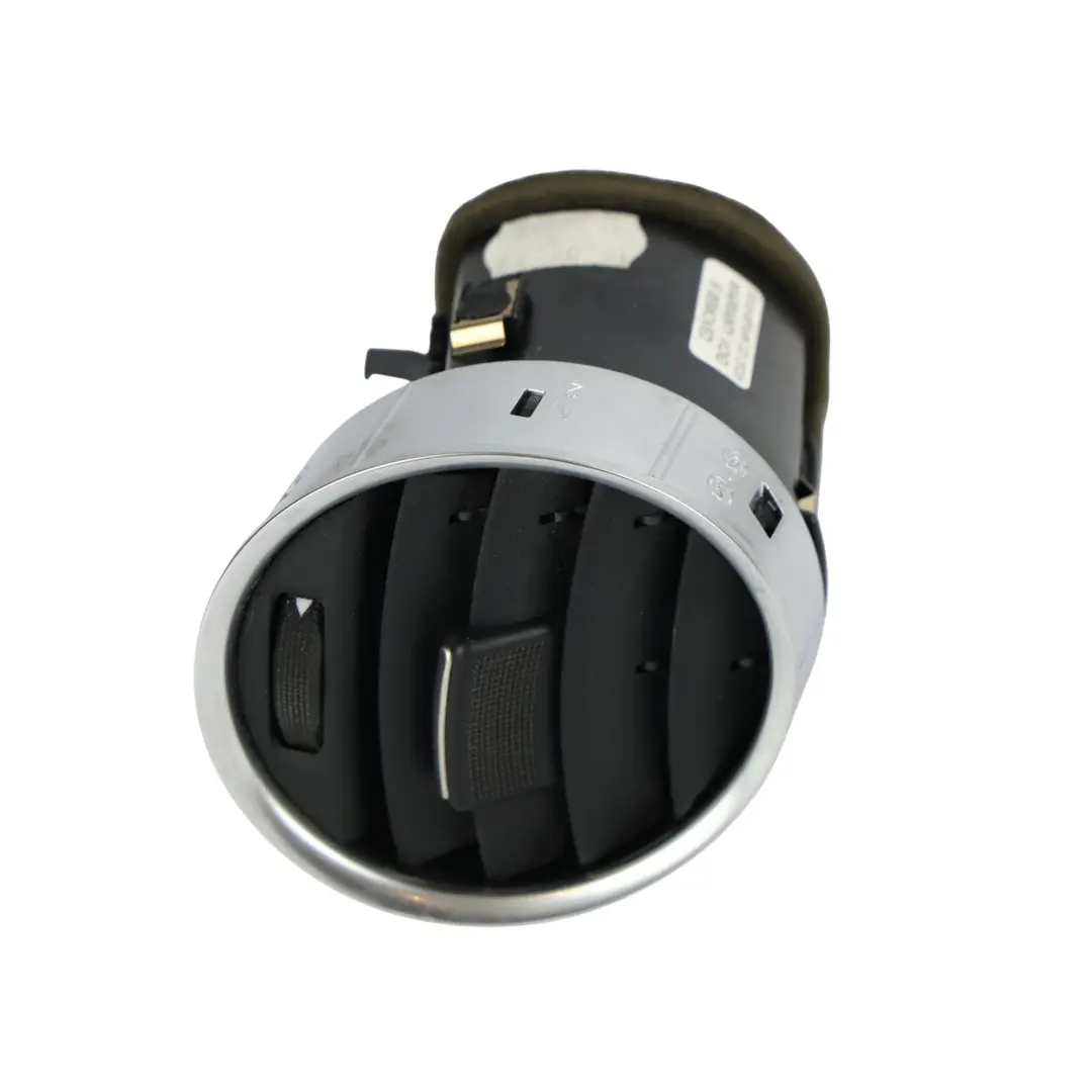 3R Dashboard Centre Air Vent Front Dash Nozzle Grille to Seat Exeo with Part number 3R0820951 Seat Exeo 3R Dashboard Centre Air Vent Front Dash Nozzle Grille - SKU 3R0820951 - Part number 3R0820951