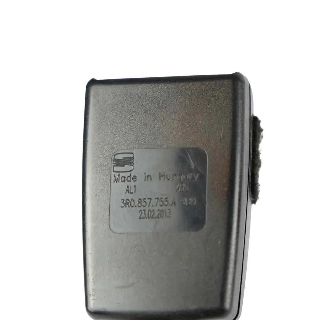 3R Anteriore Clip Fibbia Cintura Sinistra per Seat Exeo con numero di parte 3R0857755A Seat Exeo 3R Anteriore Clip Fibbia Cintura Sinistra - SKU 3R0857755A - Numero di parte 3R0857755A