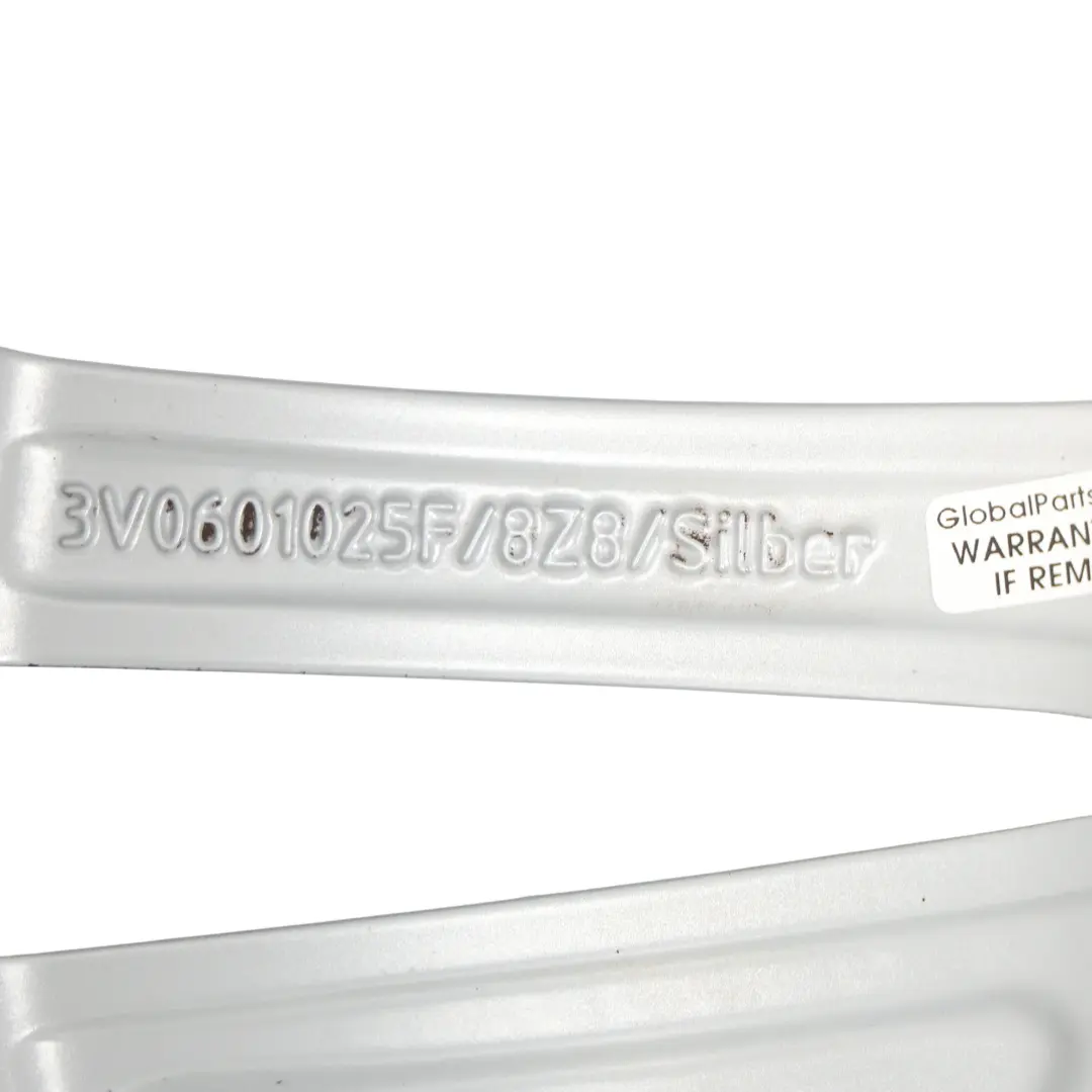 3V Srebrna Felga Aluminiowa 18" 8J ET:44 do Skoda Superb o numerze 3V0601025F Skoda Superb 3V Srebrna Felga Aluminiowa 18" 8J ET:44 - SKU 3V0601025F-1 - Numer Części 3V0601025F