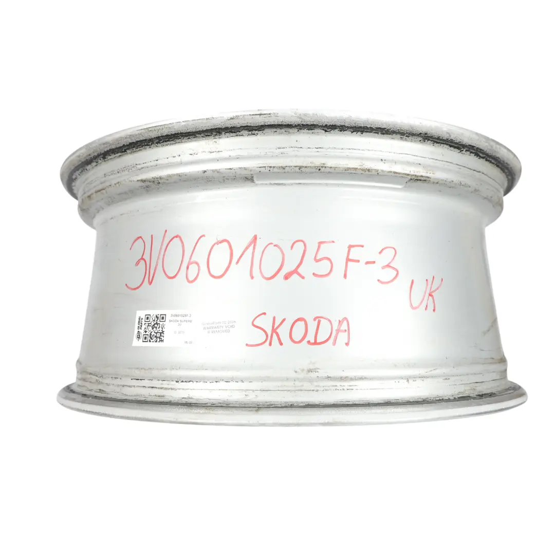 3V Silver Wheel Alloy Rim 18" 8J ET:44 to Skoda Superb with Part number 3V0601025F Skoda Superb 3V Silver Wheel Alloy Rim 18" 8J ET:44 - SKU 3V0601025F-3 - Part number 3V0601025F
