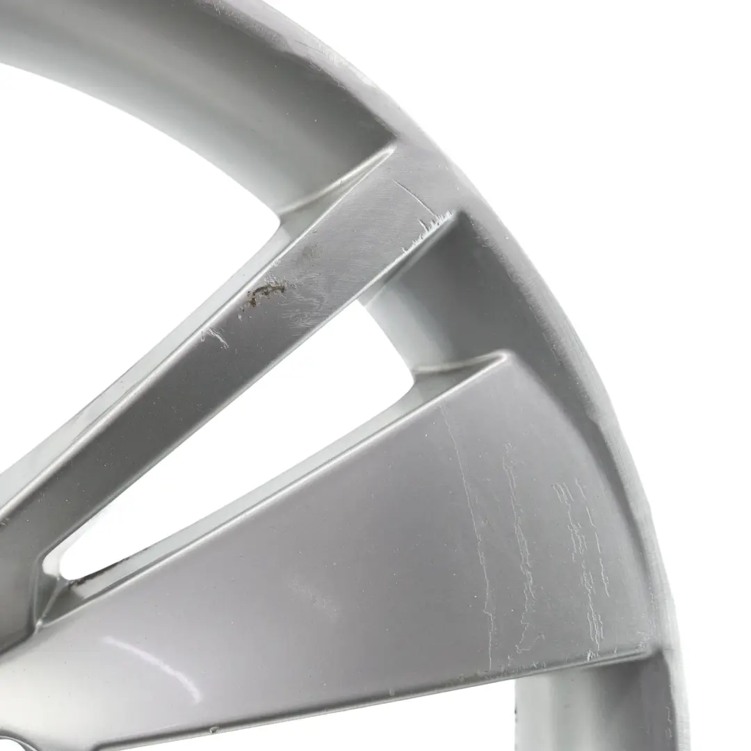 3V Silver Wheel Alloy Rim 18" 8J ET:44 to Skoda Superb with Part number 3V0601025F Skoda Superb 3V Silver Wheel Alloy Rim 18" 8J ET:44 - SKU 3V0601025F-3 - Part number 3V0601025F
