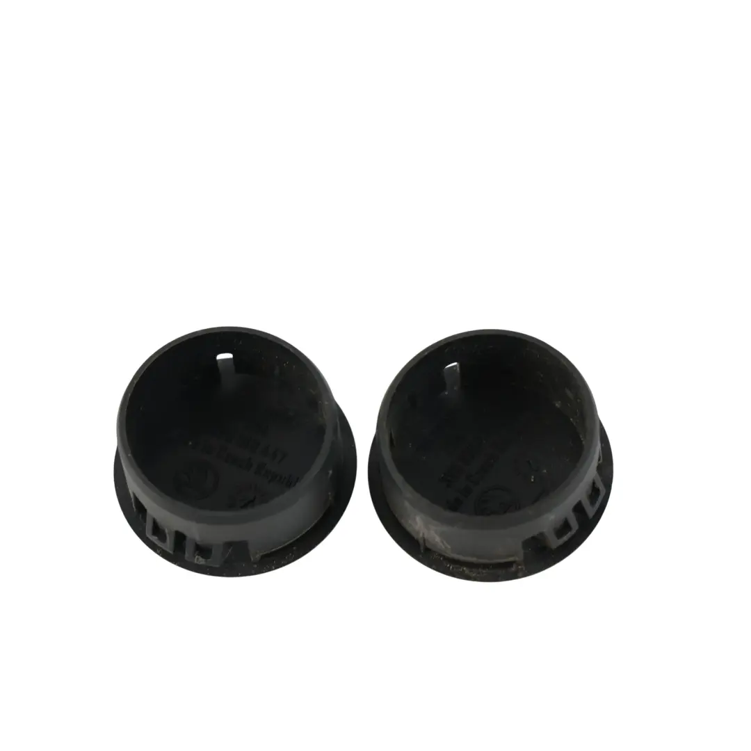 MK4 Copertura Cofano Pannello Trim Inserto Nero per Skoda Octavia con numero di parte 3V0819447 Skoda Octavia MK4 Copertura Cofano Pannello Trim Inserto Nero - SKU 3V0819447 - Numero di parte 3V0819447