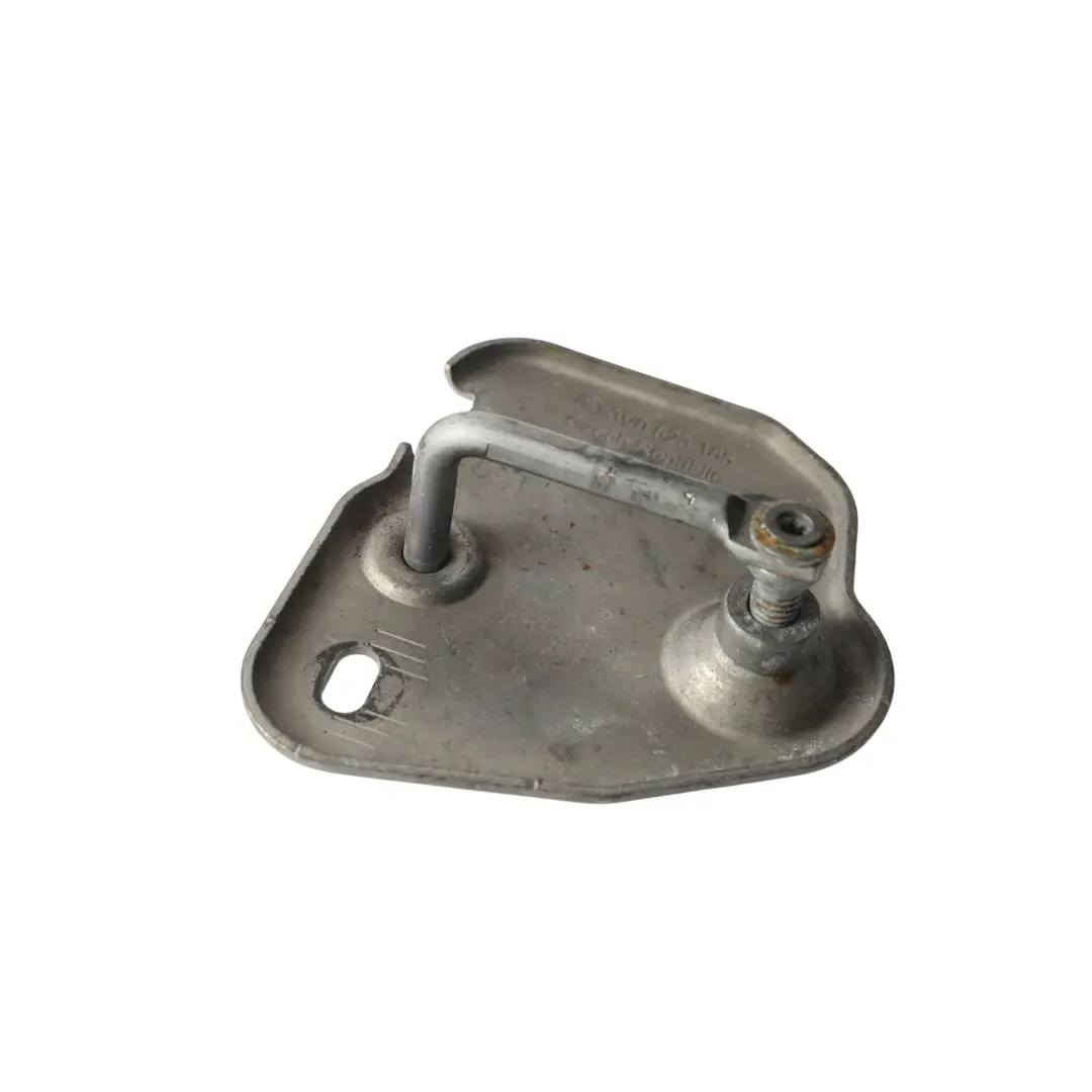 3V Seat Ibiza 6F Capó Pestillo Cierre Izquierdo para Skoda Superb con número de pieza 3V0823185 Skoda Superb 3V Seat Ibiza 6F Capó Pestillo Cierre Izquierdo - SKU 3V0823185 - Número de pieza 3V0823185