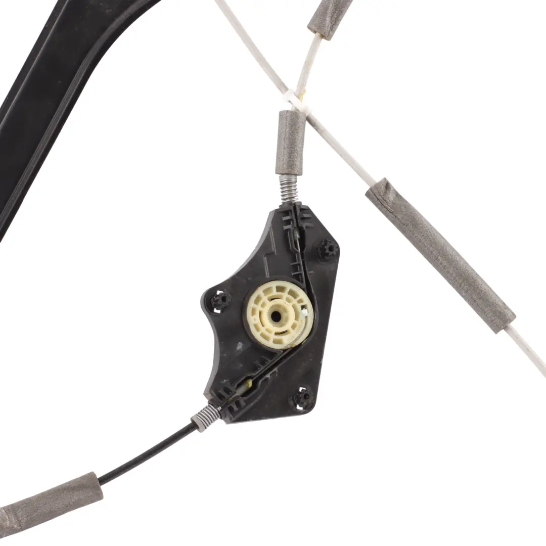 3V Mk3 Front Door Window Regulator Mechanism Right O/S to Skoda Superb with Part number 3V0837462A Skoda Superb 3V Mk3 Front Door Window Regulator Mechanism Right O/S - SKU 3V0837462A - Part number 3V0837462A