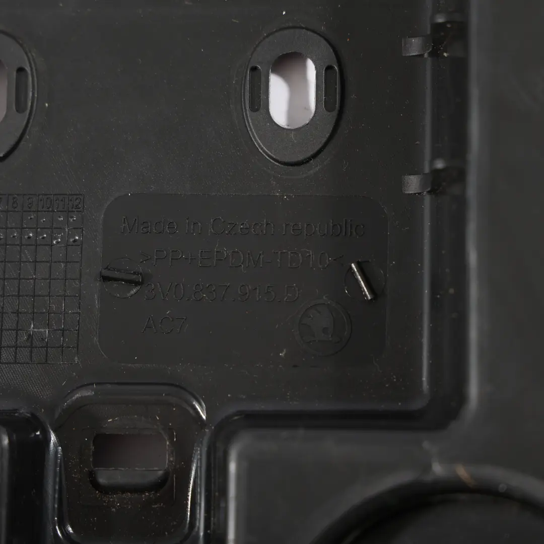 3V Door Side Panel Cover Panel Front Left N/S to Skoda Superb with Part number 3V0837915D Skoda Superb 3V Door Side Panel Cover Panel Front Left N/S - SKU 3V0837915D - Part number 3V0837915D