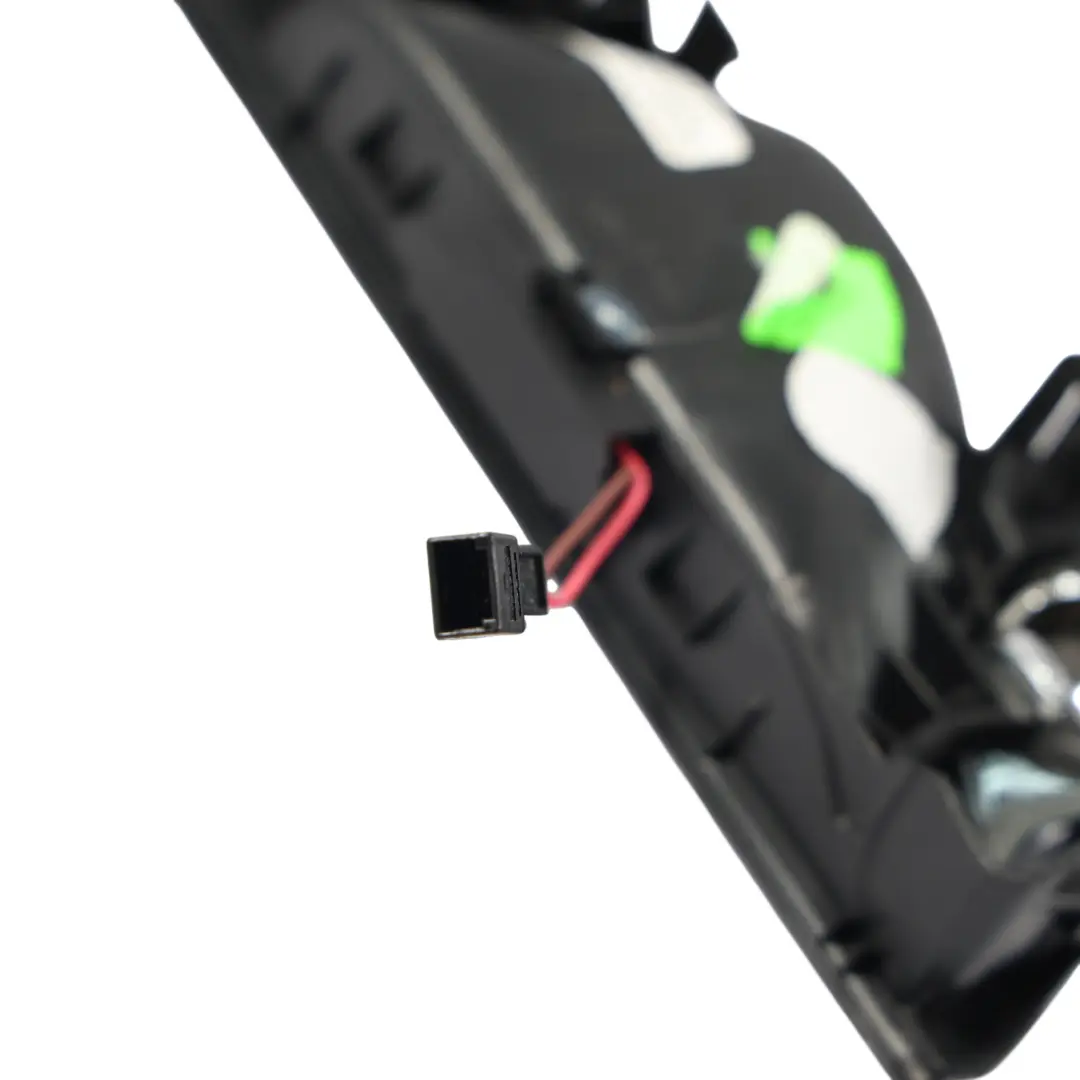 Mk3 3V Puerta Trasera Manija Altavoz Interior Derecho para Skoda Superb con número de pieza 3V0839222 Skoda Superb Mk3 3V Puerta Trasera Manija Altavoz Interior Derecho - SKU 3V0839222 - Número de pieza 3V0839222