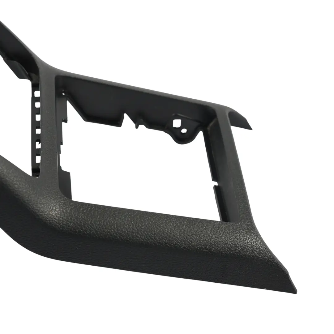 Skoda Superb Mk3 3V Rear Centre Console Air Vent Trim Surround Panel - SKU 3V0857289 - Part number 3V0857289
