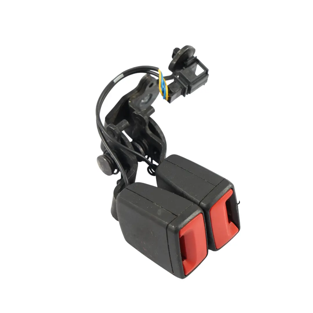 Skoda Superb Mk3 Asiento Trasero Medio Cinturón De Seguridad Clip 3V0857739 - SKU 3V0857739A - Número de pieza 3V0857739A