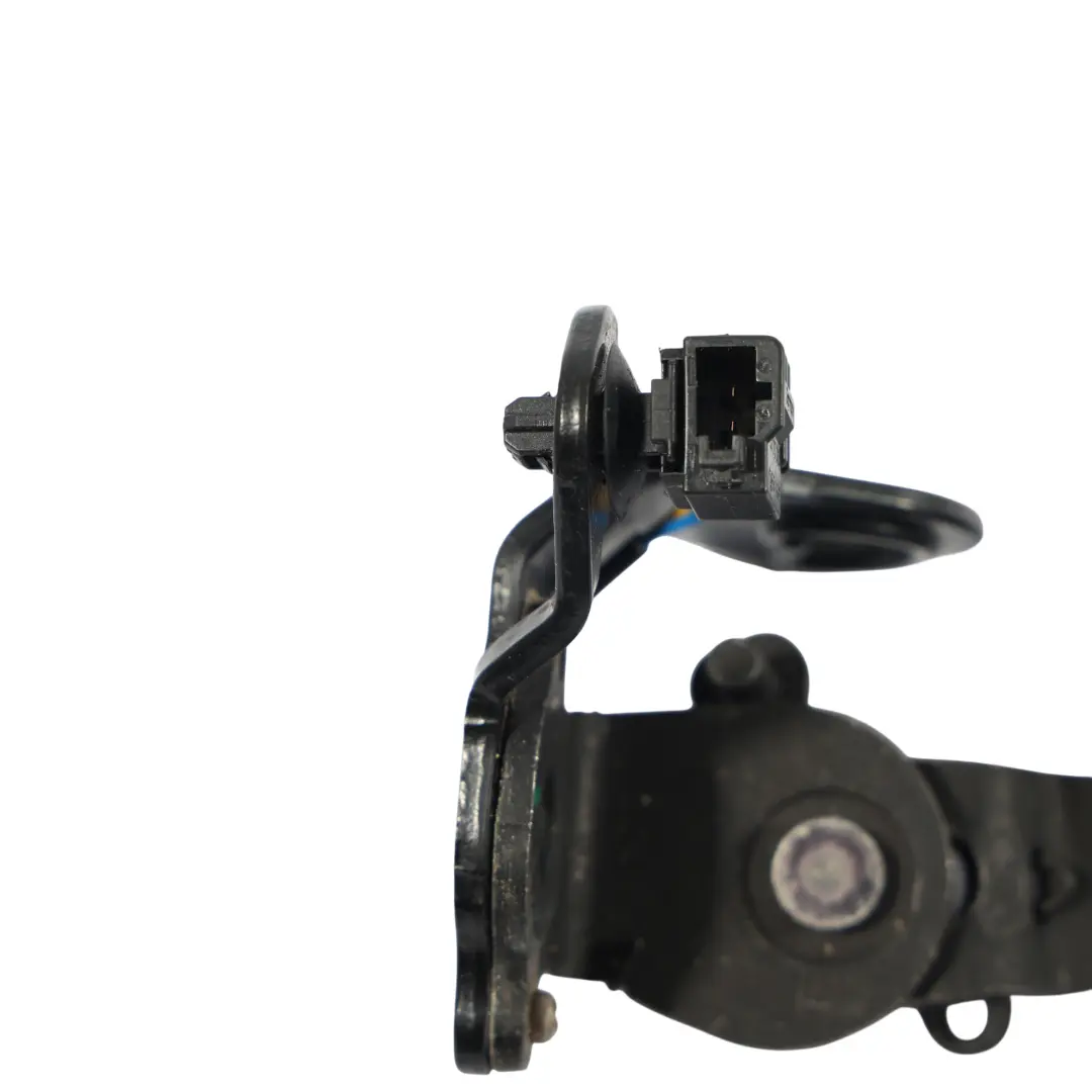 Mk3 3V Blocco Fibbia Cintura Posteriore Destra Nero per Skoda Superb con numero di parte 3V0857740A Skoda Superb Mk3 3V Blocco Fibbia Cintura Posteriore Destra Nero - SKU 3V0857740A - Numero di parte 3V0857740A