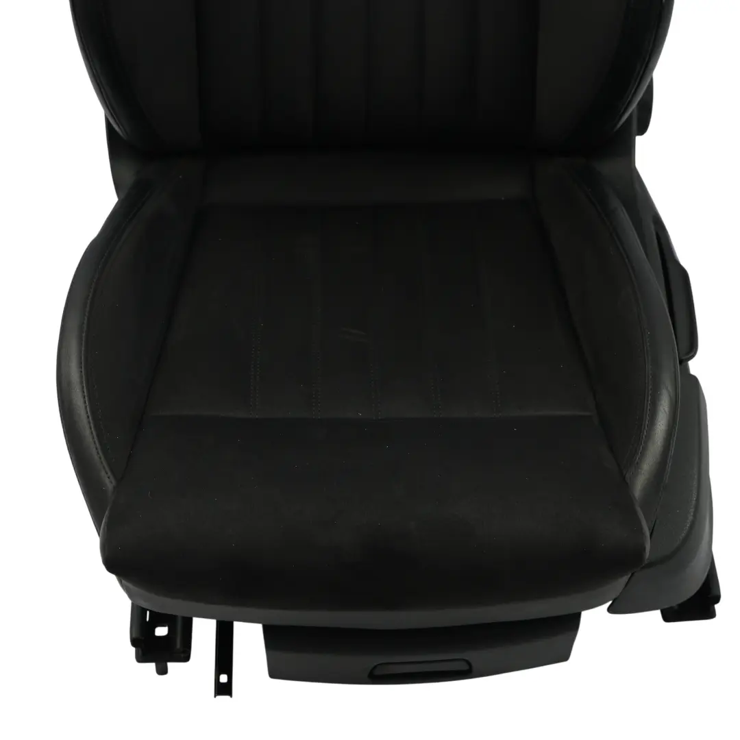 3V Seat Front Left N/S Interior Heated Alcantara Leather Black to Skoda Superb with Part number 3V0881805GK Skoda Superb 3V Seat Front Left N/S Interior Heated Alcantara Leather Black - SKU 3V0881805GK-1 - Part number 3V0881805GK