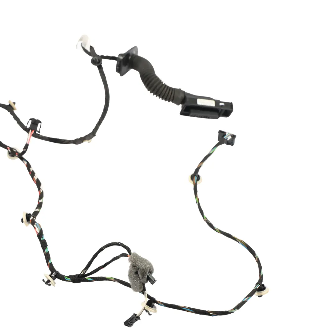 Skoda Superb Mk3 3V Cableado De La Puerta Trasera Derecha - SKU 3V0971694Q - Número de pieza 3V0971694Q