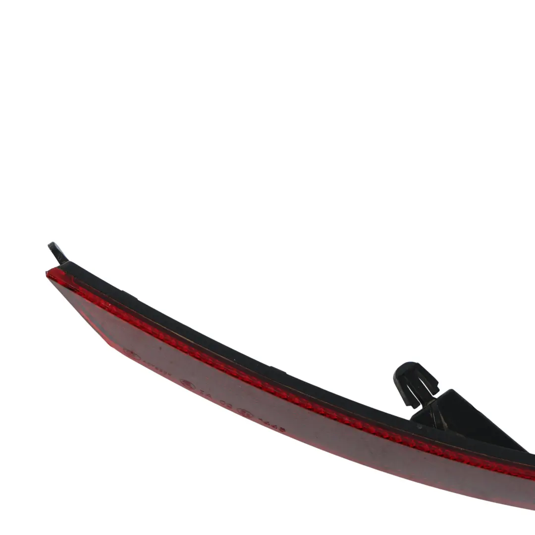 3V Réflecteur Feu Arrière Gauche pour Skoda Superb à propos du numéro de pièce 3V5945105 Skoda Superb 3V Réflecteur Feu Arrière Gauche - SKU 3V5945105-1 - Numéro de pièce 3V5945105