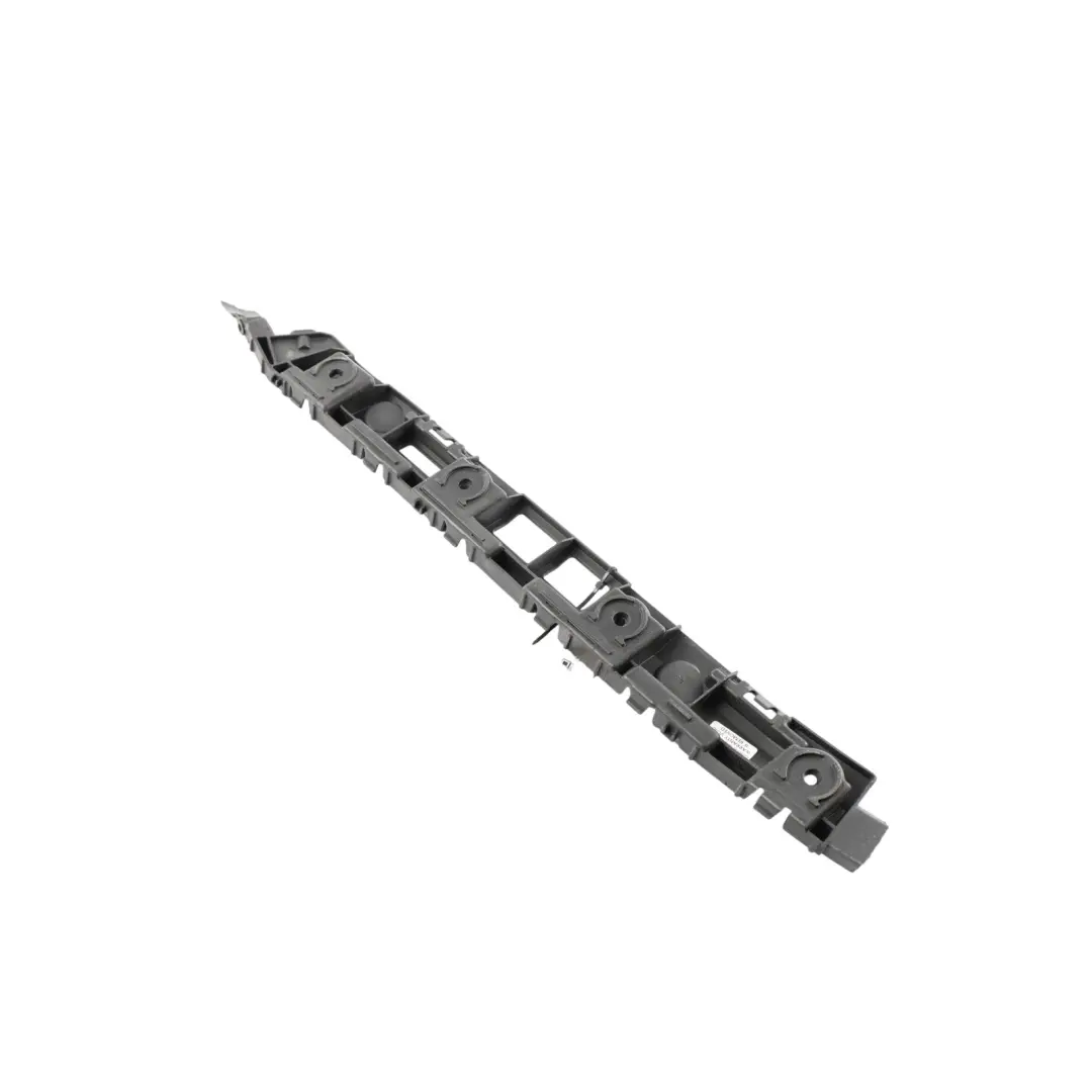 Skoda Superb MK3 3V Soporte Montaje Paragolpes Trasero Izquierdo - SKU 3V9807393 - Número de pieza 3V9807393