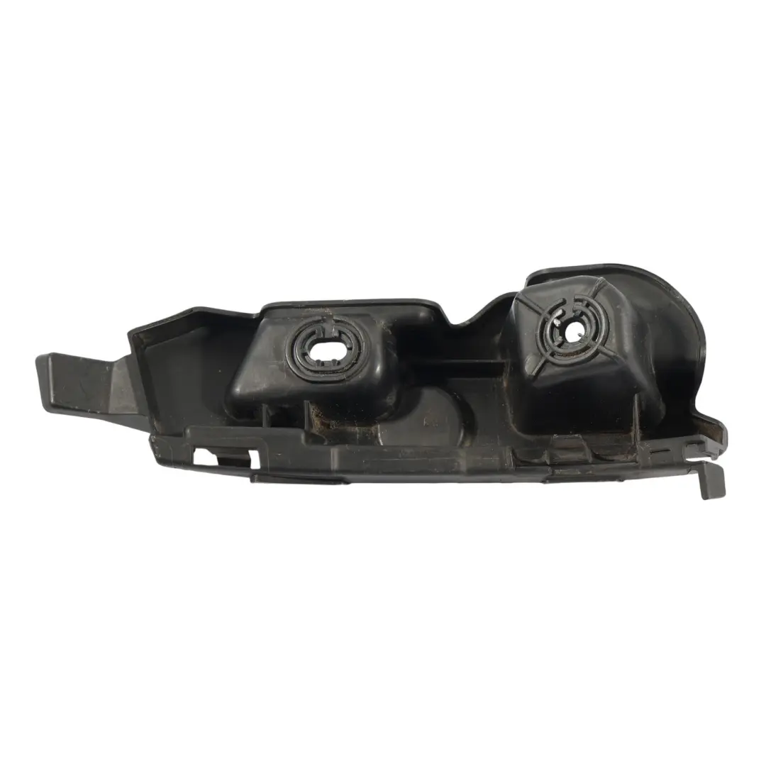 Mk3 3V Soporte Parachoques Trasero Izquierda para Skoda Superb con número de pieza 3V9807393A Skoda Superb Mk3 3V Soporte Parachoques Trasero Izquierda - SKU 3V9807393A - Número de pieza 3V9807393A