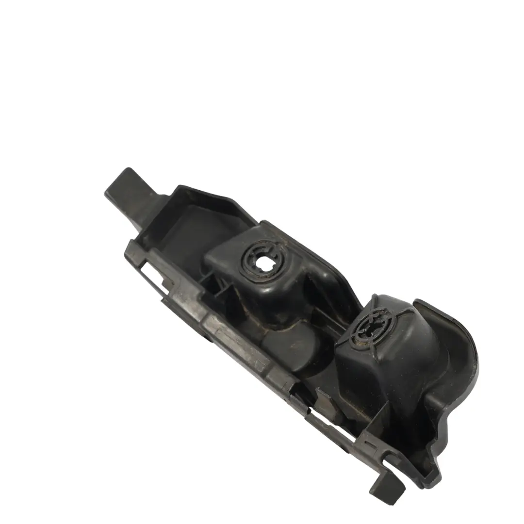 Mk3 3V Soporte Parachoques Trasero Izquierda para Skoda Superb con número de pieza 3V9807393A Skoda Superb Mk3 3V Soporte Parachoques Trasero Izquierda - SKU 3V9807393A - Número de pieza 3V9807393A