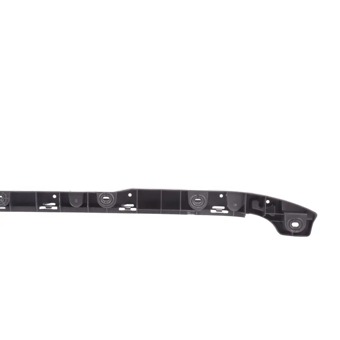 MK3 3V Estate Soporte Montaje Paragolpes Trasero para Skoda Superb con número de pieza 3V9807863 Skoda Superb MK3 3V Estate Soporte Montaje Paragolpes Trasero - SKU 3V9807863 - Número de pieza 3V9807863