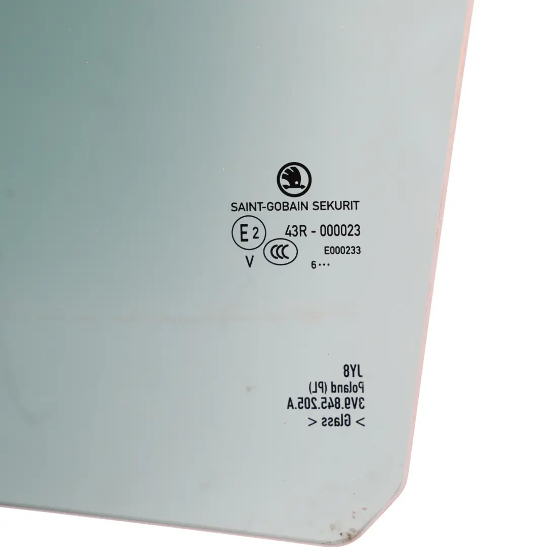 3V Door Window Glass Tinted Green Rear Left N/S to Skoda Superb with Part number 3V9845205A Skoda Superb 3V Door Window Glass Tinted Green Rear Left N/S - SKU 3V9845205A - Part number 3V9845205A