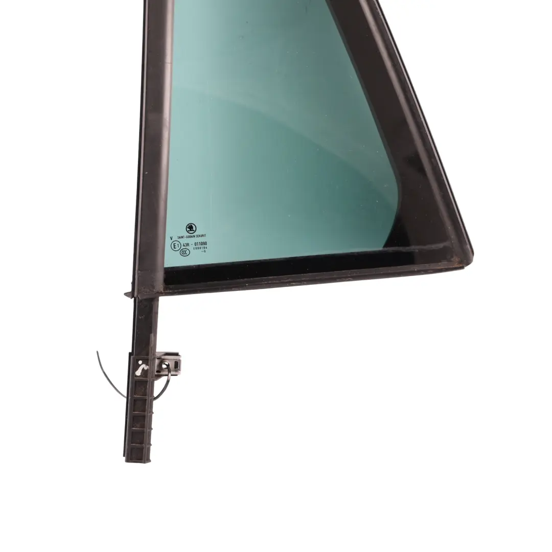 Skoda Superb 3V Rear Quarter Window Glass Tinted Green Left N/S - SKU 3V9845213E - Part number 3V9845213E