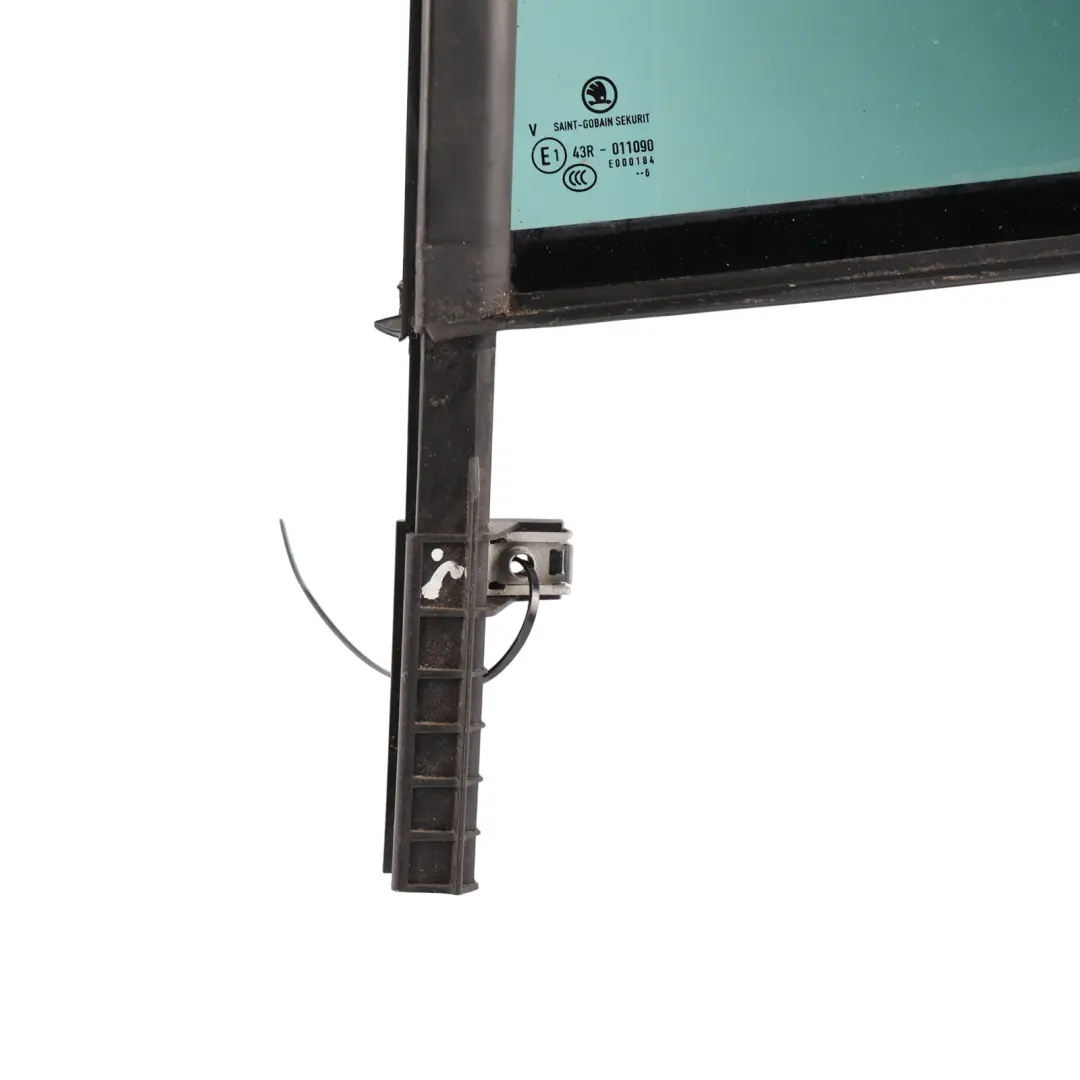 3V Rear Quarter Window Glass Tinted Green Left N/S to Skoda Superb with Part number 3V9845213E Skoda Superb 3V Rear Quarter Window Glass Tinted Green Left N/S - SKU 3V9845213E - Part number 3V9845213E