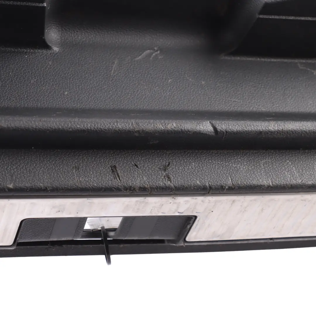 Mk3 3V Boot Trunk Tailgate Lock Cover Trim Panel Black to Skoda Superb with Part number 3V9863459 Skoda Superb Mk3 3V Boot Trunk Tailgate Lock Cover Trim Panel Black - SKU 3V9863459 - Part number 3V9863459