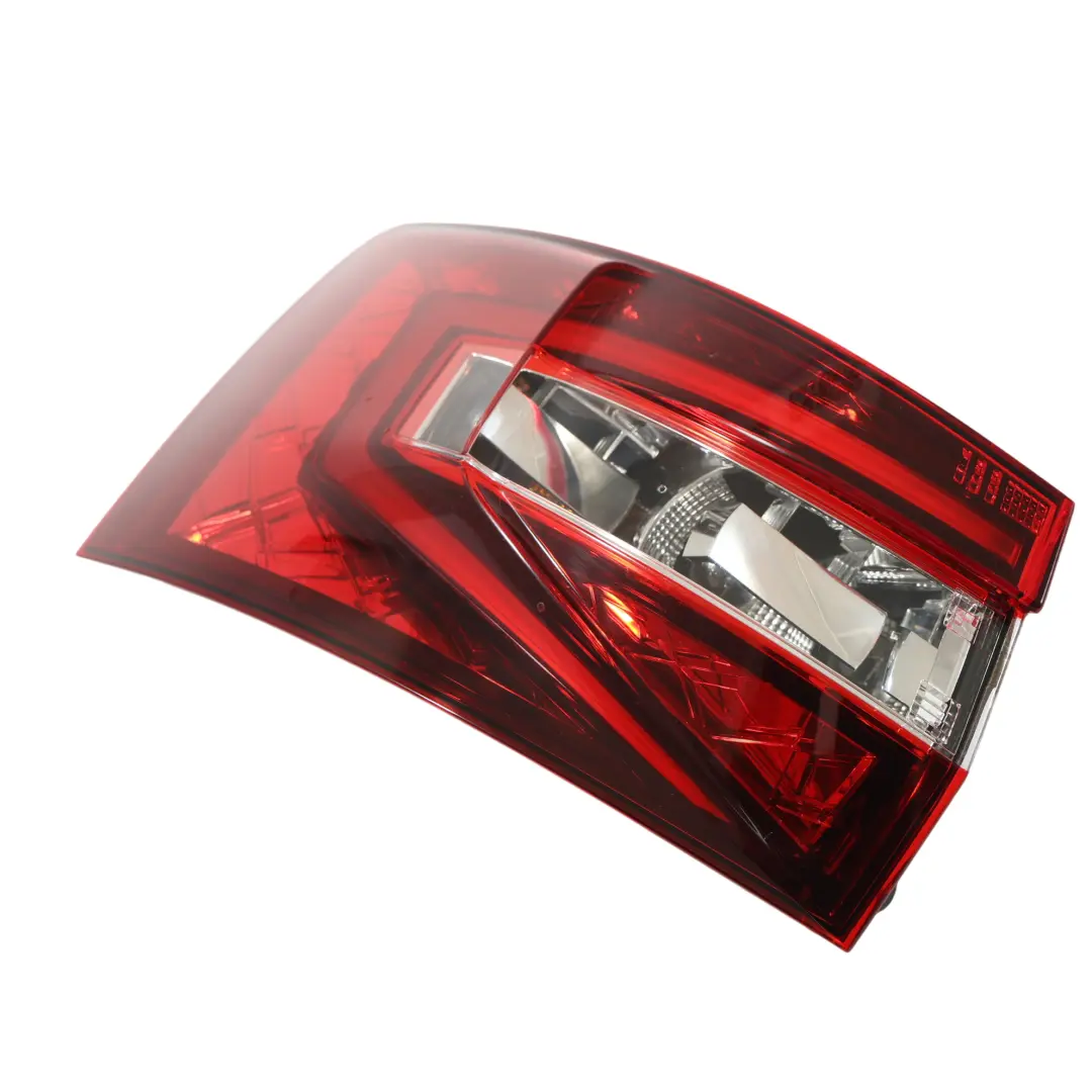 3V III Fanale Posteriore Luce Esterna Posteriore Sinistro per Skoda Superb con numero di parte 3V9945207 Skoda Superb 3V III Fanale Posteriore Luce Esterna Posteriore Sinistro - SKU 3V9945207 - Numero di parte 3V9945207