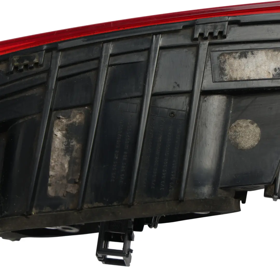 Mk3 3V Rear Tail Lamp With Fog Light Inner Right O/S to Skoda Superb with Part number 3V9945308G Skoda Superb Mk3 3V Rear Tail Lamp With Fog Light Inner Right O/S - SKU RHD-3V9945308G - Part number 3V9945308G