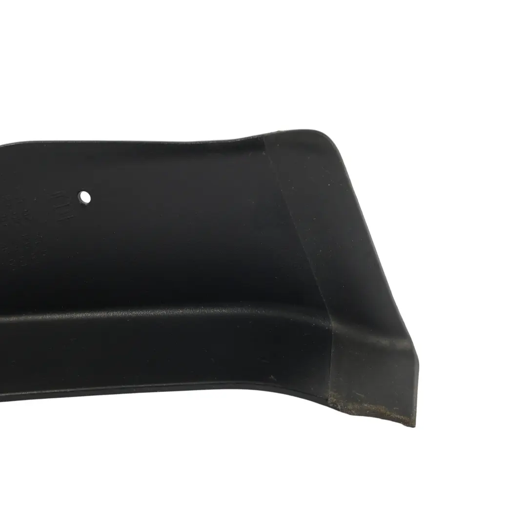 Mk3 3V Osłona Zaślepka Panel Lampy Tył Tylna Lewa do Skoda Superb o numerze 3V9945311A Skoda Superb Mk3 3V Osłona Zaślepka Panel Lampy Tył Tylna Lewa - SKU 3V9945311A - Numer Części 3V9945311A