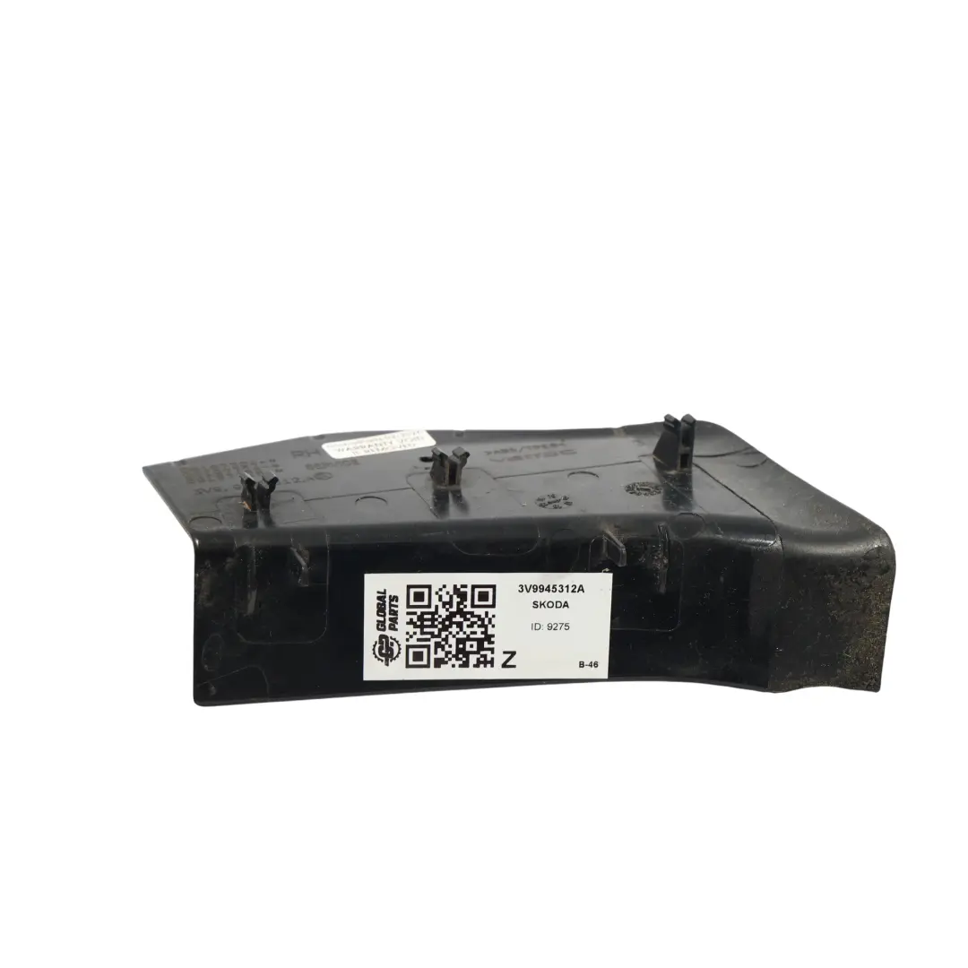 Skoda Superb Mk3 3V Rück Licht Lampe Abdeckung Panel Trim Rechts - SKU 3V9945312A - Teilenummer 3V9945312A