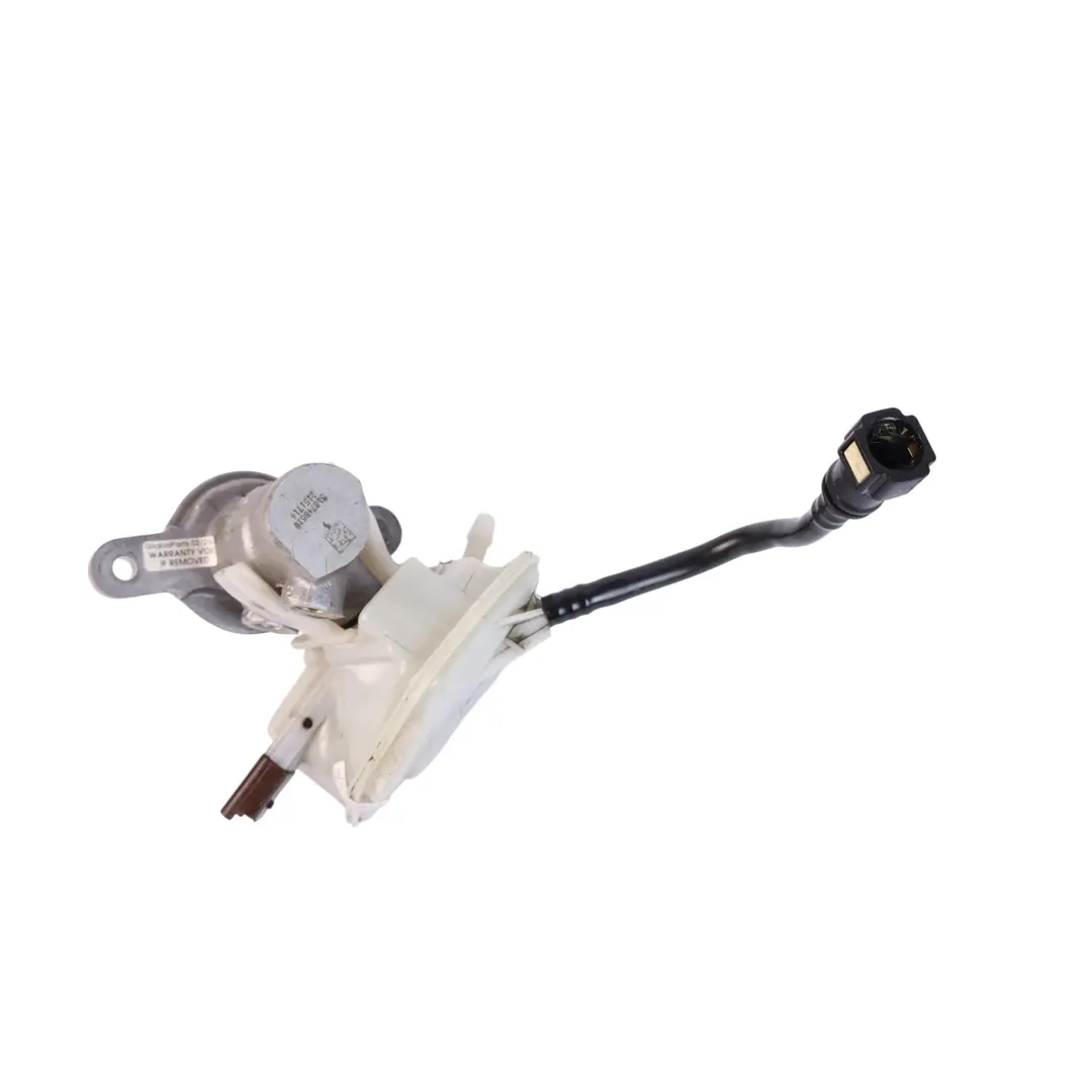 Brake Master Cylinder Fluid Reservoir 0204051007 to Peugeot 308 T7 with Part number 4601V1 Peugeot 308 T7 Brake Master Cylinder Fluid Reservoir 0204051007 - SKU 4601V1 - Part number 4601V1