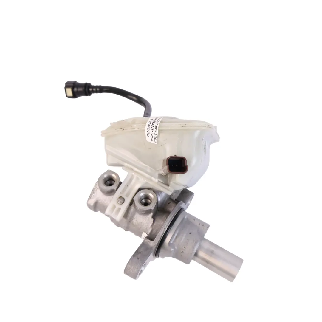 Brake Master Cylinder Fluid Reservoir 0204051007 to Peugeot 308 T7 with Part number 4601V1 Peugeot 308 T7 Brake Master Cylinder Fluid Reservoir 0204051007 - SKU 4601V1 - Part number 4601V1