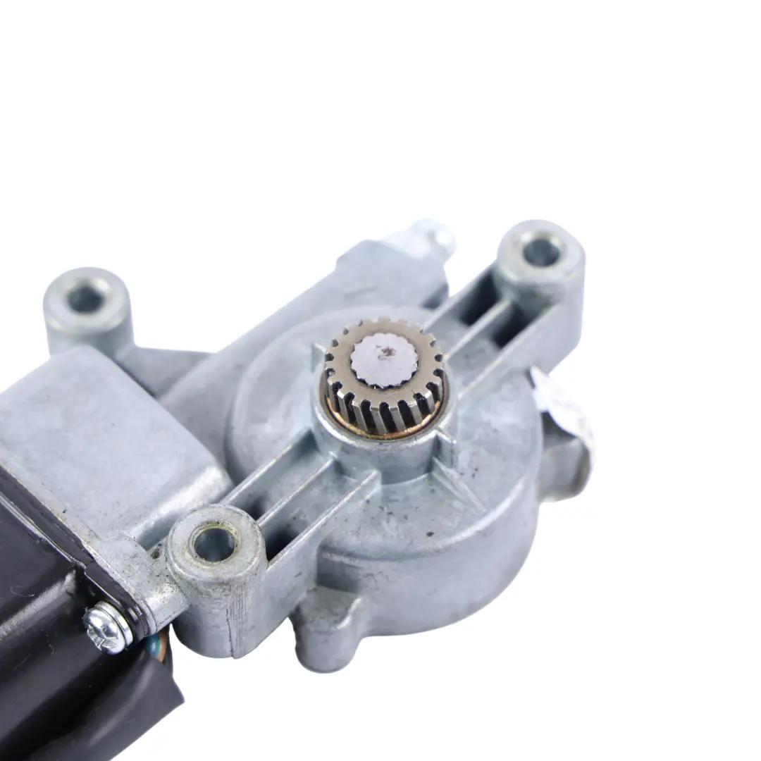 Land Rover Discovery 3 L319 2009 2.7 V6 LION Sunroof Motor - SKU 48646 - Part number 48646