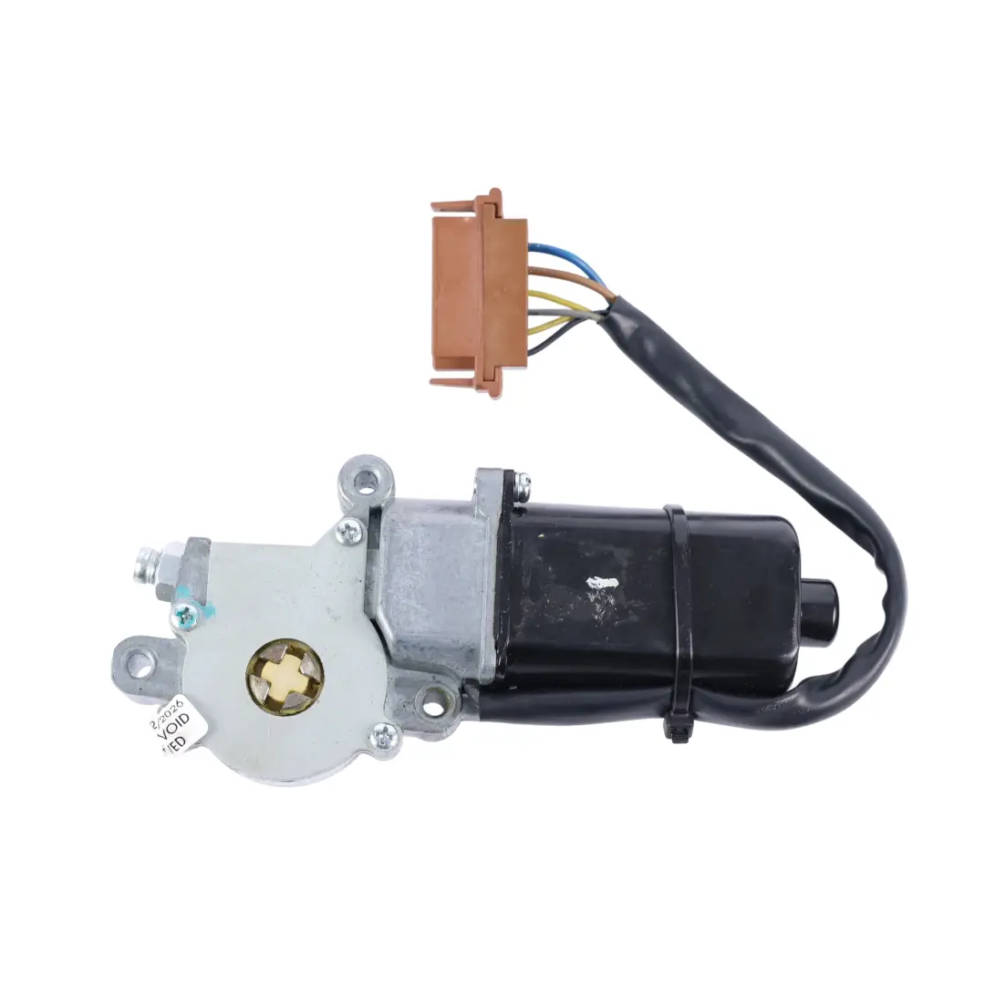 2009 2.7 V6 LION Sunroof Motor to Land Rover Discovery 3 L319 with Part number 48646 Land Rover Discovery 3 L319 2009 2.7 V6 LION Sunroof Motor - SKU 48646 - Part number 48646