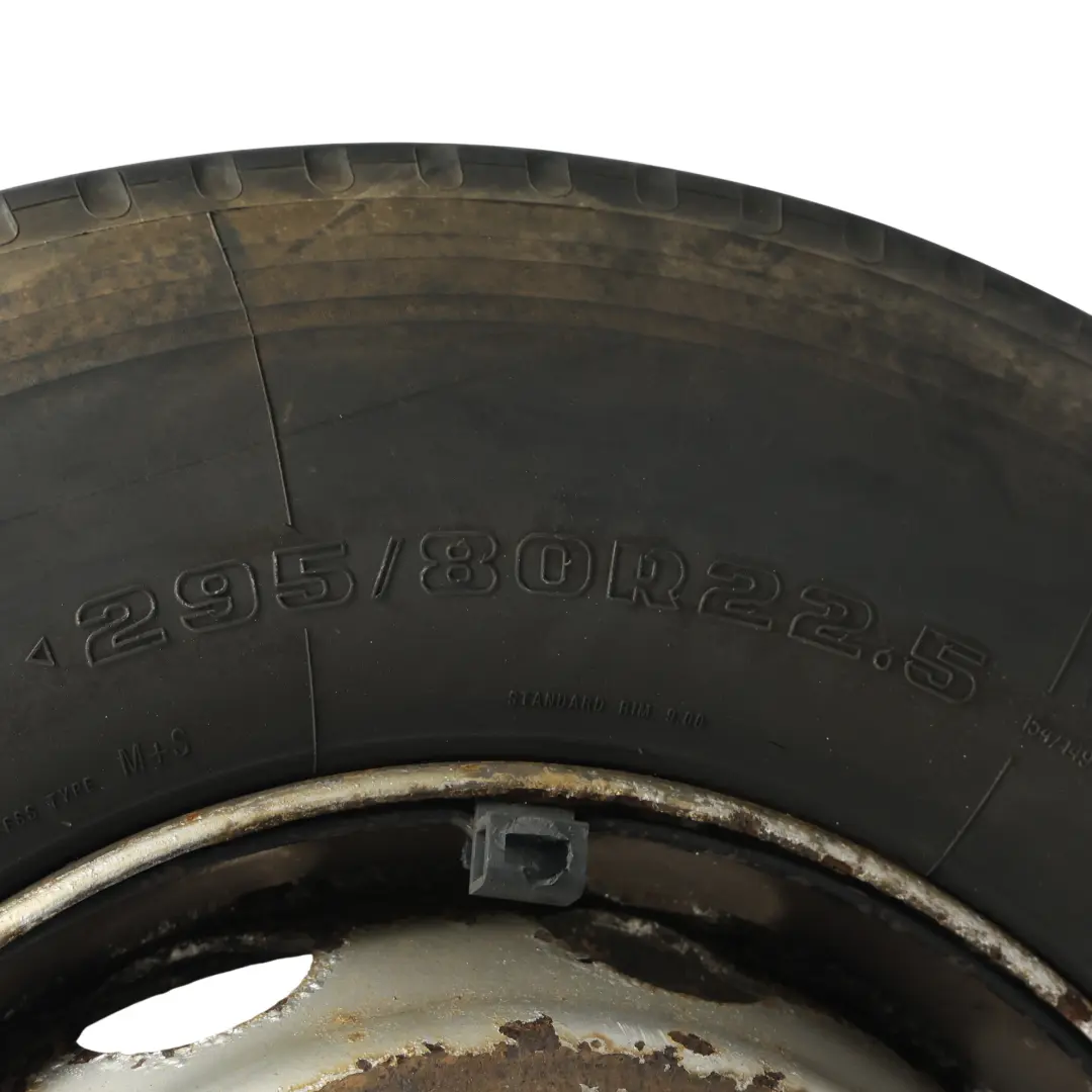 Alive Hl Samson Tyre GL282A 295/80R22.5 Steel Wheel 22.5" 8.25J 4920070 to DAF with Part number 4920070-HL1 DAF Alive Hl Samson Tyre GL282A 295/80R22.5 Steel Wheel 22.5" 8.25J 4920070 - SKU 4920070-HL1 - Part number 4920070-HL1