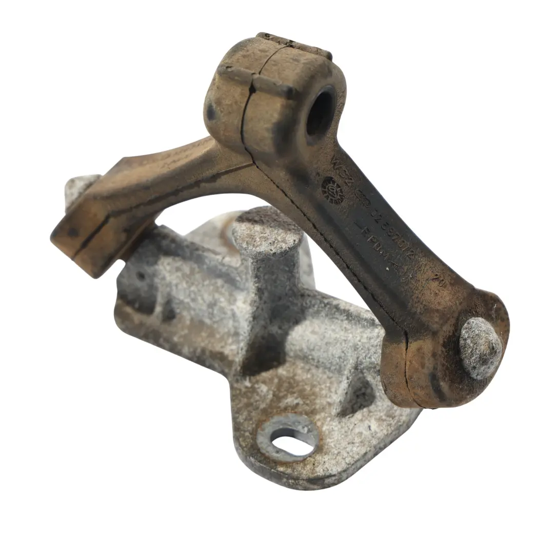 Audi A4 B7 Soporte Bracket Escape 2.0 TDI - SKU 4B0253663F - Número de pieza 4B0253663F