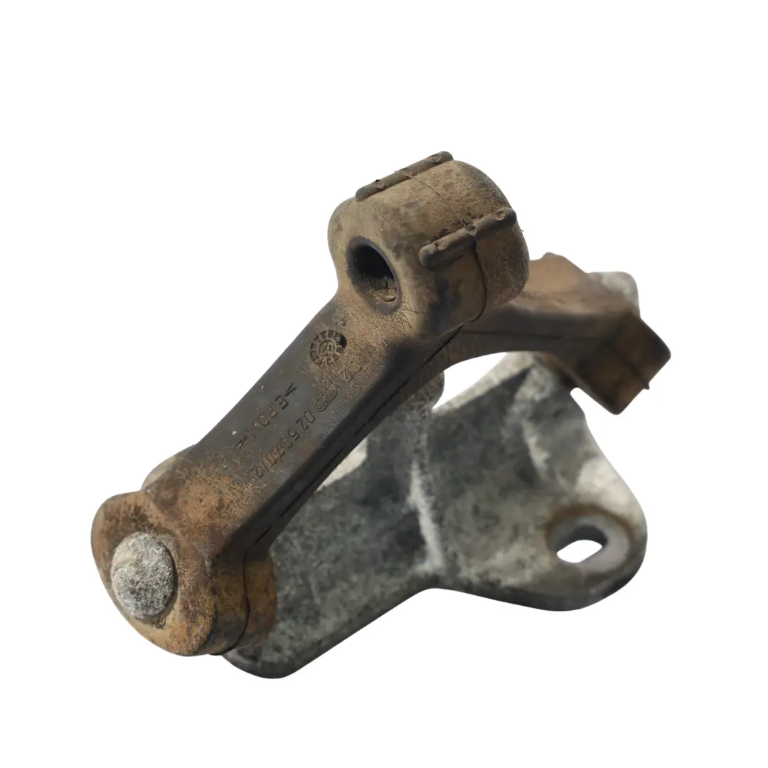 Supporto Staffa Scarico 2.0 TDI per Audi A4 B7 con numero di parte 4B0253663F Audi A4 B7 Supporto Staffa Scarico 2.0 TDI - SKU 4B0253663F - Numero di parte 4B0253663F