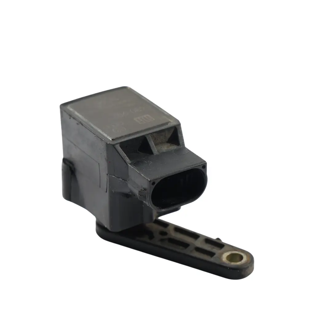 8N Czujnik Wysokości Poziomu Świateł do Audi TT o numerze 4B0907503 Audi TT 8N Czujnik Wysokości Poziomu Świateł - SKU 4B0907503-2 - Numer Części 4B0907503